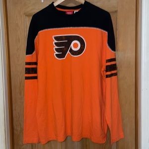 Mens Reebok size L flyers face off collection NHL long sleeve t-shirt